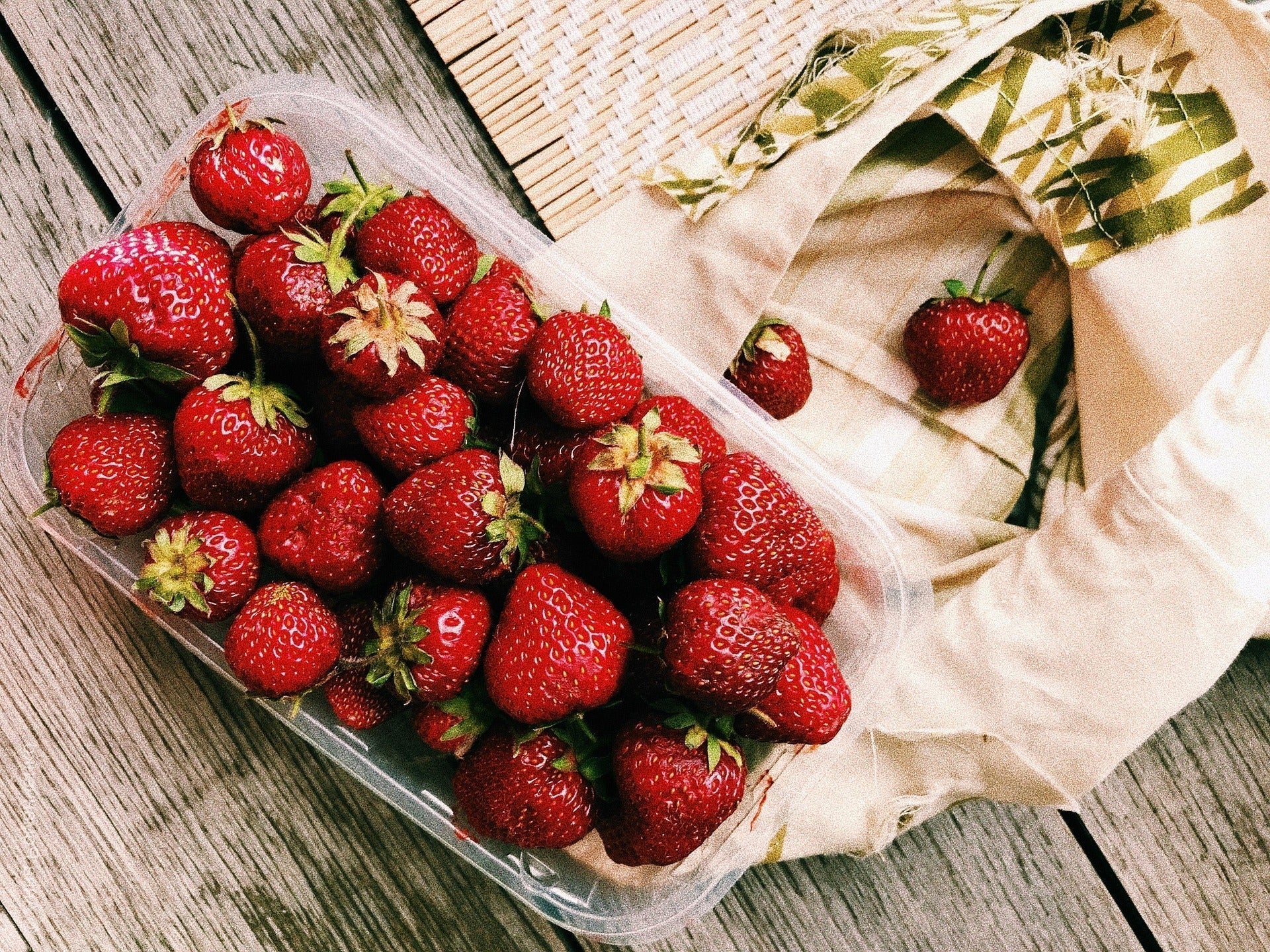 What Does Clean Eating Really Mean? How Supplements Can Help